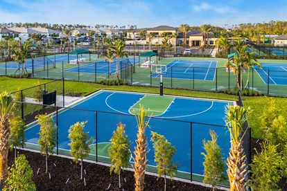 outdoor tenis court