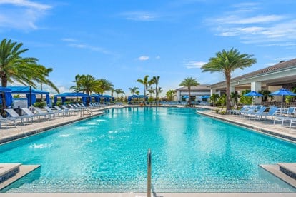 RESORT-STYLE POOLS